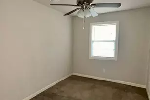 5440 Margo Ln, Beaumont, TX 77708 - Photo 12