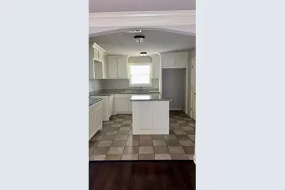 5440 Margo Lane, Beaumont, TX 77708 - Photo 8