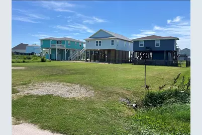 164 Verdia Drive, Crystal Beach, TX 77650 - Photo 2