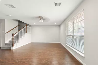 1520 Sherwood Forest Street #295, Houston, TX 77043 - Photo 2