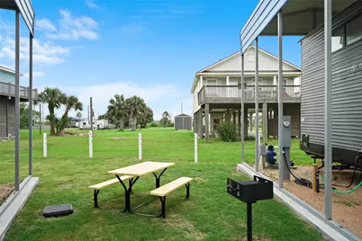 1845 Oleander, Crystal Beach, TX 77650 - Photo 8