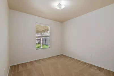 8723 Summerset Meadow Court, Houston, TX 77075 - Photo 12