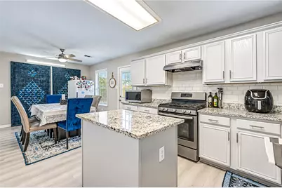 16831 Basewood Court, Sugar Land, TX 77498 - Photo 6