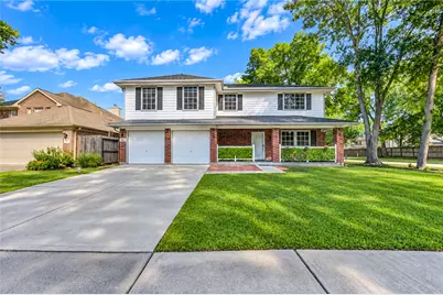 16831 Basewood Court, Sugar Land, TX 77498 - Photo 2
