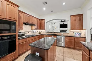 13323 Olive Trce, Houston, TX 77077 - Photo 12