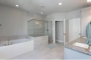 1536 Dian St, Houston, TX 77008 - Photo 18