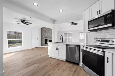 13314 N Thorntree Drive, Houston, TX 77015 - Photo 10