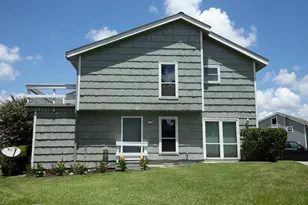 135 April Point Dr N, Montgomery, TX 77356 - Photo 1