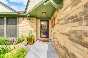 19407 Glenway Falls Dr, Katy, TX 77449 - Photo 2