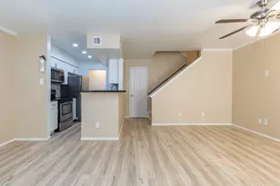 14600 Fonmeadow Dr, Houston, TX 77035 - Photo 2