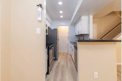 14600 Fonmeadow Drive #1106, Houston, TX 77035 - Photo 4