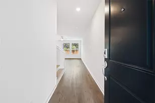 8126 Brocken St, Pearland, TX 77584 - Photo 2