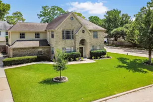 10402 Wagon Trail Rd, Houston, TX 77064 - Photo 46