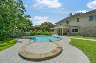10402 Wagon Trail Rd, Houston, TX 77064 - Photo 40