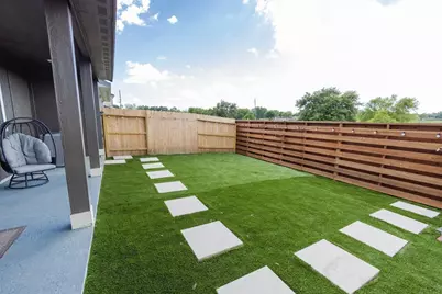3814 Singing Coast Path, Houston, TX 77082 - Photo 4