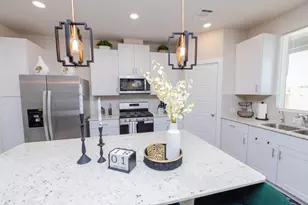 3814 Singing Coast Path, Houston, TX 77082 - Photo 6