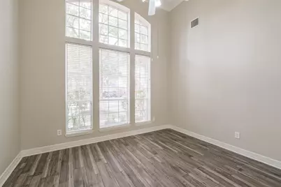 5911 Brook Bend Drive, Sugar Land, TX 77479 - Photo 20