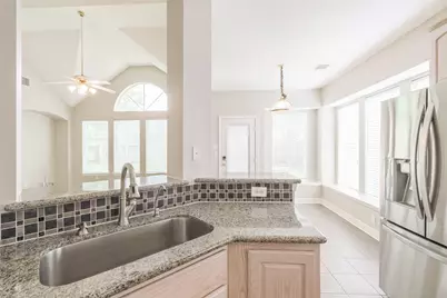 5911 Brook Bend Drive, Sugar Land, TX 77479 - Photo 14