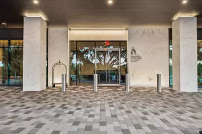 1711 Allen Parkway #2203, Houston, TX 77019 - Photo 2