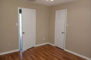 12906 Regalshire Ct, Houston, TX 77047 - Photo 10