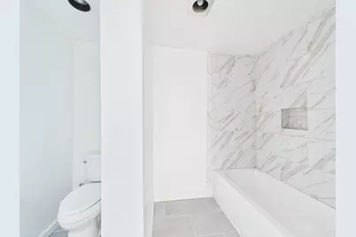5001 Woodway Drive #1103, Houston, TX 77056 - Photo 24
