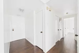 5001 Woodway Dr, Houston, TX 77056 - Photo 16