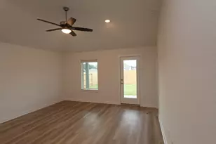 732 Hackberry Br Ct, Magnolia, TX 77354 - Photo 4