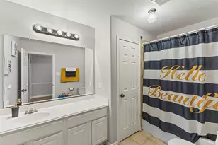 2701 Shallow Falls Ct, Pearland, TX 77584 - Photo 16