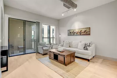 1901 Post Oak Boulevard #4303, Houston, TX 77056 - Photo 6