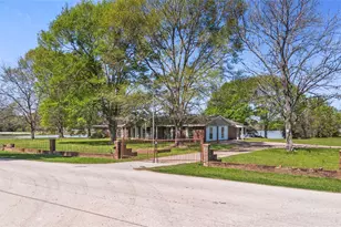 1633 River Rd, Goodrich, TX 77335 - Photo 4