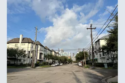 616 Delano Street, Houston, TX 77003 - Photo 14