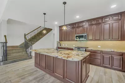 100 Castlegate Lane, Houston, TX 77065 - Photo 8