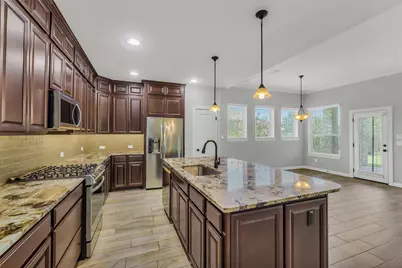 100 Castlegate Lane, Houston, TX 77065 - Photo 6