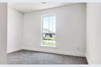 2241 W Post Oak Circle, Dayton, TX 77535 - Photo 8