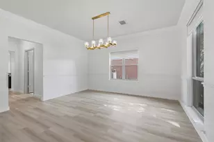 3406 Castle Pond Ct, Pearland, TX 77584 - Photo 10