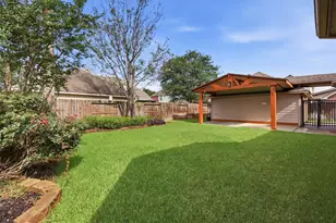 3406 Castle Pond Ct, Pearland, TX 77584 - Photo 38