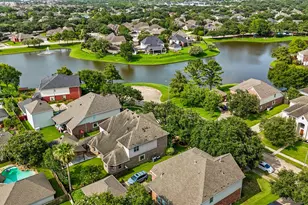 3406 Castle Pond Ct, Pearland, TX 77584 - Photo 46