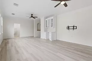 3406 Castle Pond Ct, Pearland, TX 77584 - Photo 26