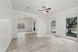 3406 Castle Pond Ct, Pearland, TX 77584 - Photo 8