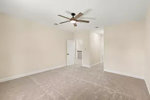 1019 Ellington St, Houston, TX 77088 - Photo 18