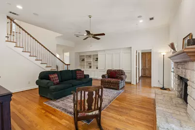 5321 Pocahontas Street, Bellaire, TX 77401 - Photo 32