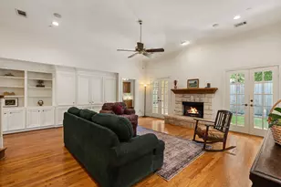5321 Pocahontas St, Bellaire, TX 77401 - Photo 28