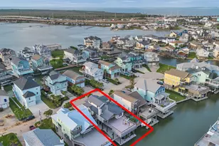 425 Amanda Cir, Tiki Island, TX 77554 - Photo 36