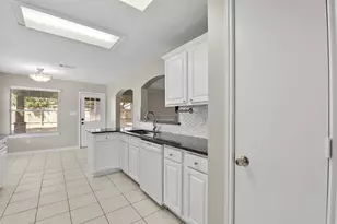 2003 Whitelaw Dr, Big Spring, TX 77386 - Photo 18