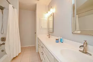 1615 Lakeside Enclave Dr, Houston, TX 77077 - Photo 30