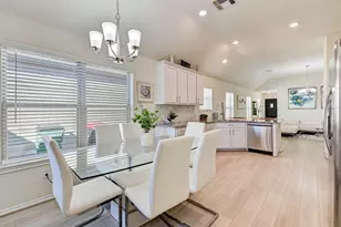 25719 Bottlebrush Sedge St, Katy, TX 77493 - Photo 2
