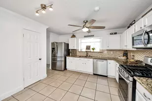 20010 Eastman Pl, Katy, TX 77449 - Photo 12