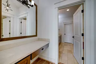 2409 W Morse St, Houston, TX 77019 - Photo 18