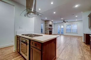 2409 W Morse St, Houston, TX 77019 - Photo 12