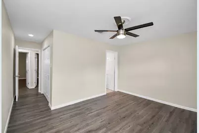 531 Edgebrook Drive, Houston, TX 77034 - Photo 20